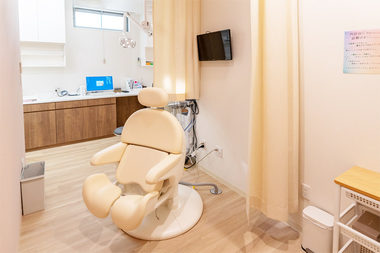 内診室